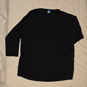 Old Navy Black Maternity/Nursing Top